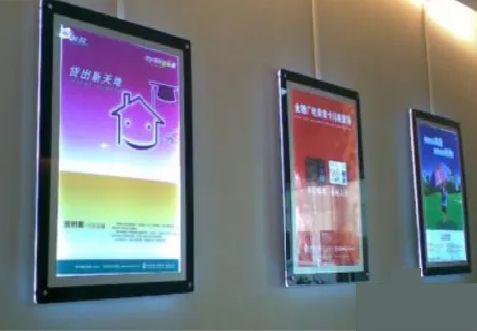 云龙什么是超薄灯箱?